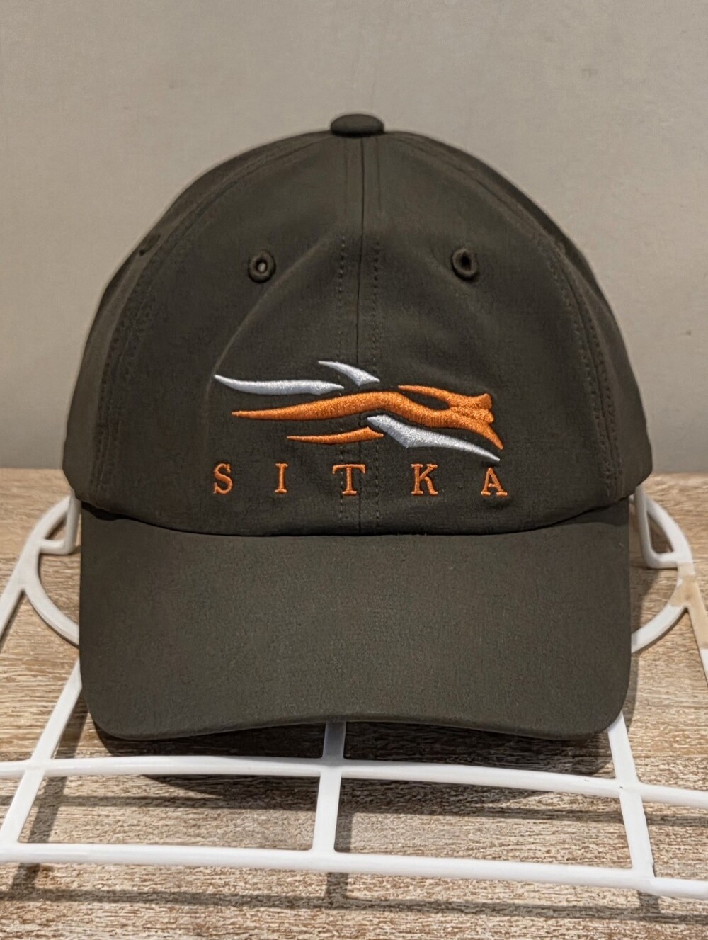 SITKA Gear Traverse Performance Strapback Adjustable Velcro Hat - Olive Green